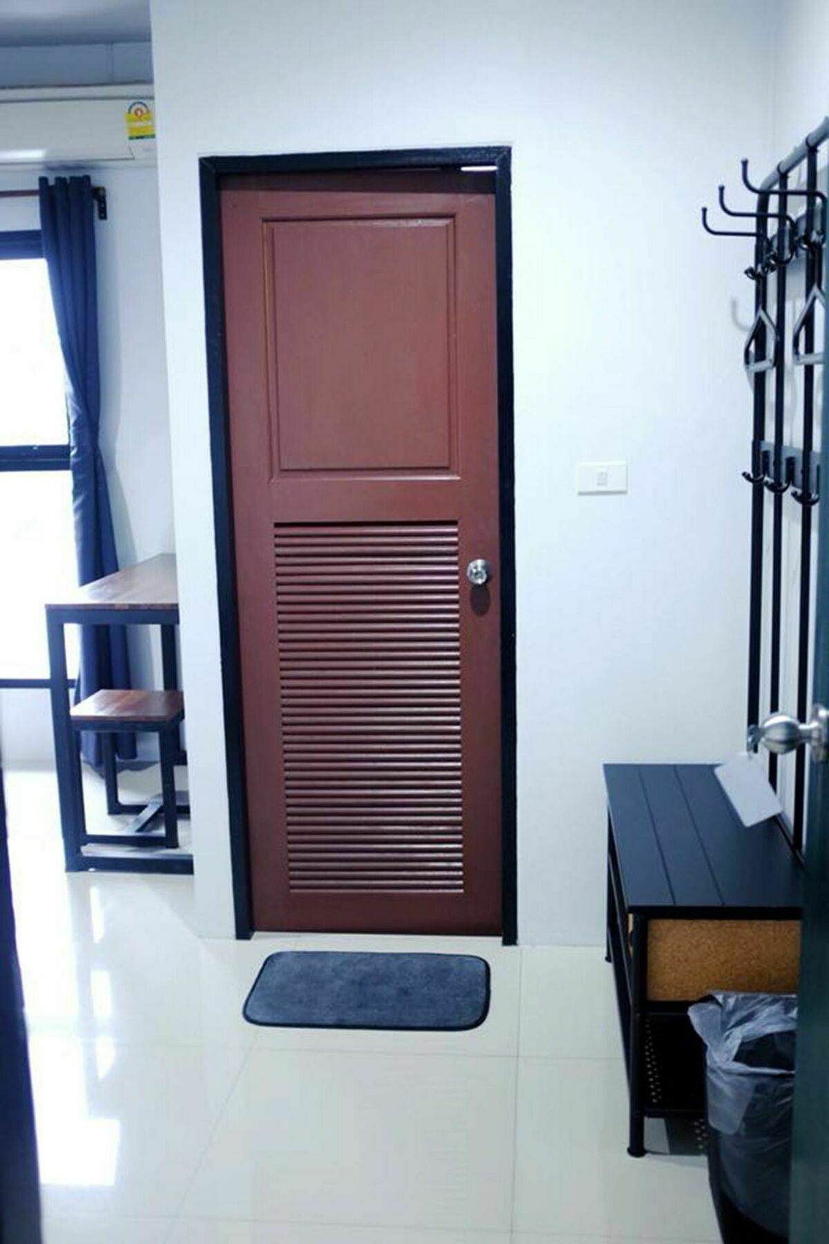 The Room Apartment Сураттхани Экстерьер фото