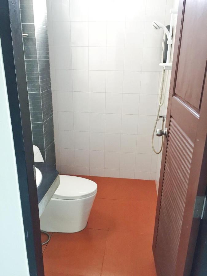 The Room Apartment Сураттхани Экстерьер фото