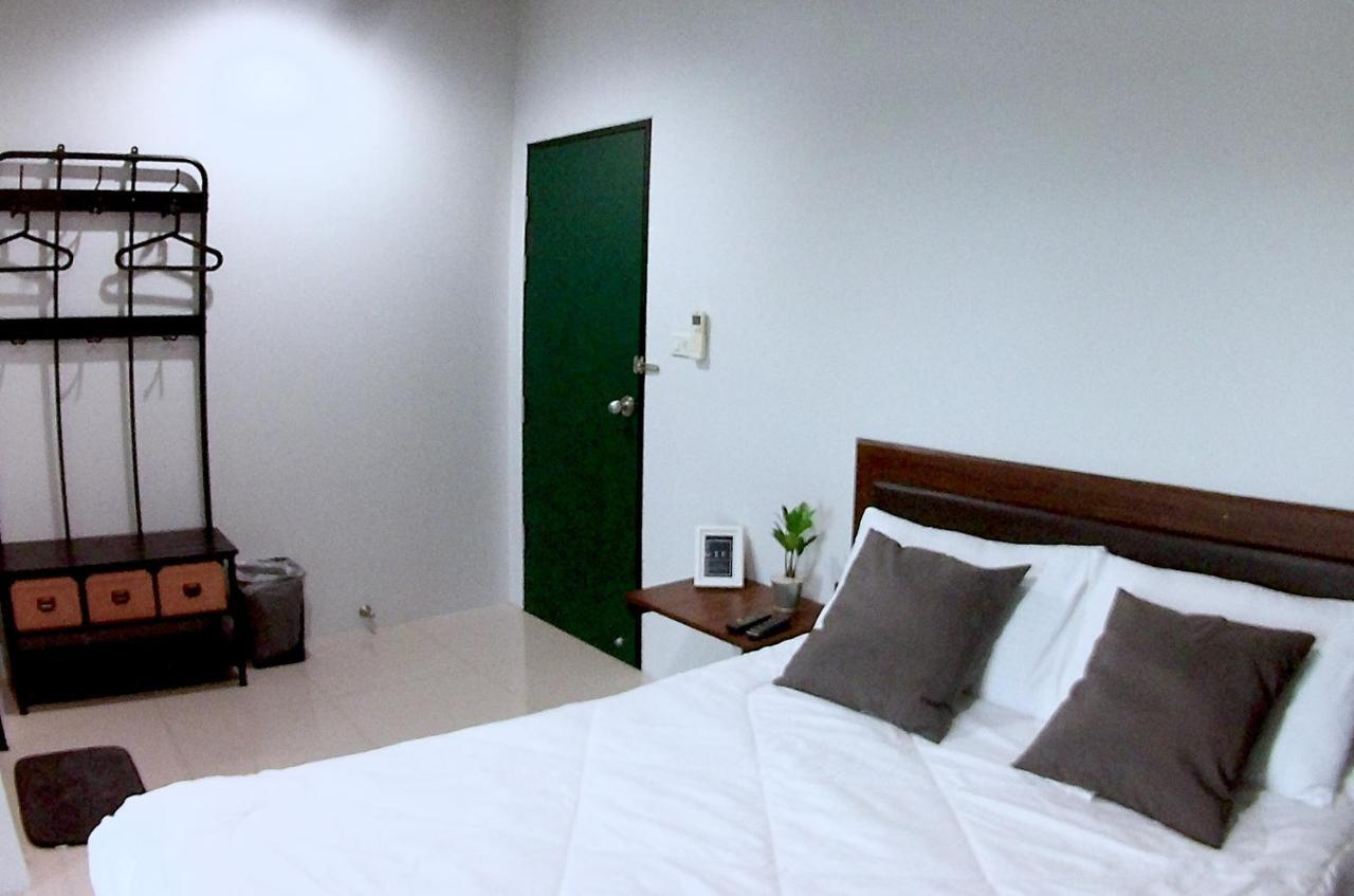 The Room Apartment Сураттхани Экстерьер фото